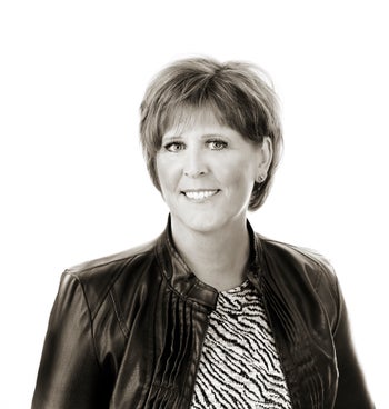 Portrait of Deb Cook, Realtor®